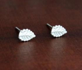 Leaf Stud Earrings